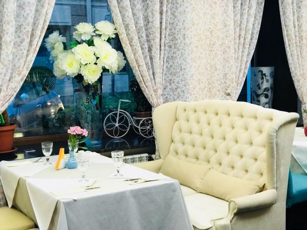 cafe_gremi_krasnoarmeyskaya_photo_1