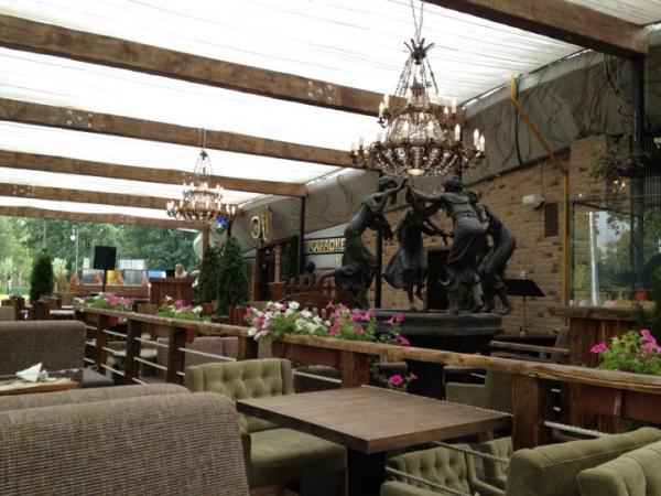 restaurant_parkking_photo_8